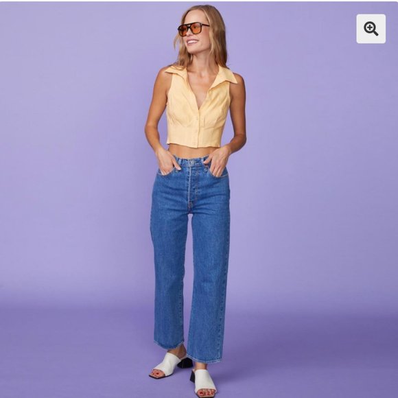 MONROW Linen Sleeveless Button Down Sand - Picture 2 of 5